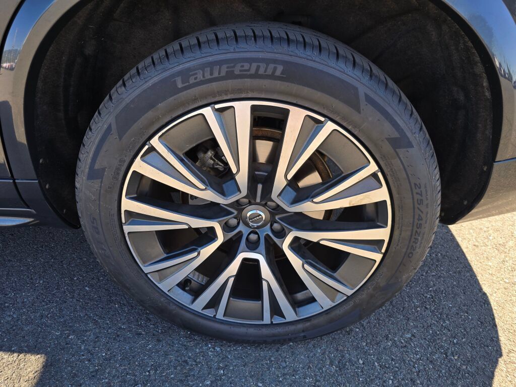 Used 2021 Volvo XC90 T6 Momentum w/ Protection Package Premier AWD/4WD image 11