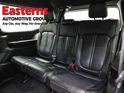 Used 2024 Jeep Wagoneer Series II AWD/4WD image 28