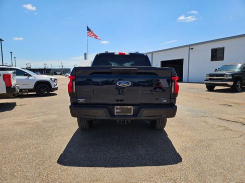 Used 2023 Ford F150 Lightning XLT AWD/4WD image 5