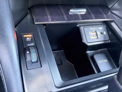 Used 2023 Lexus GX 460 Premium image 27