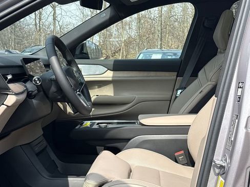 New 2026 Volvo EX90 Ultra AWD/4WD image 10