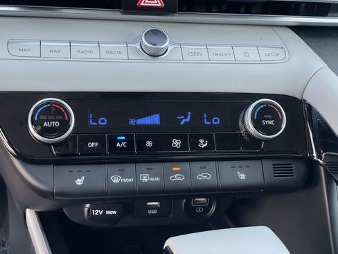 Certified 2023 Hyundai Elantra Limited image 15