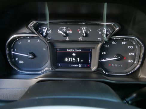 Used 2022 GMC Sierra 2500 SLT image 32