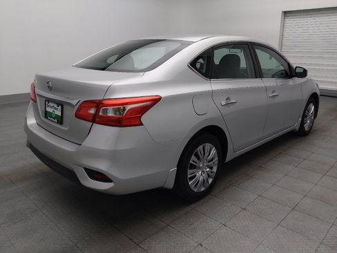 Used 2017 Nissan Sentra S FWD image 9
