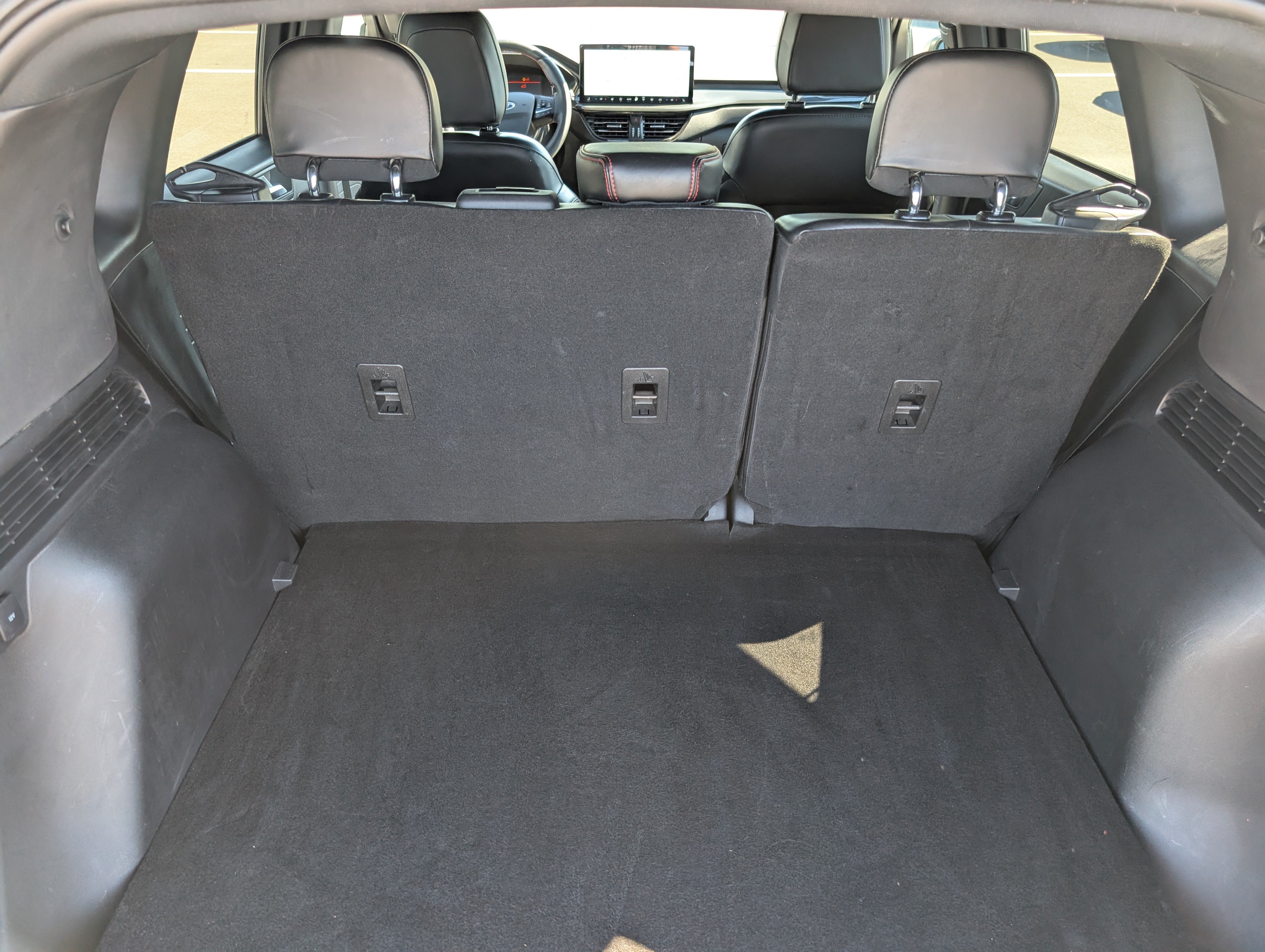 Used 2023 Ford Escape ST-Line w/ Tech Pack #1 FWD image 14