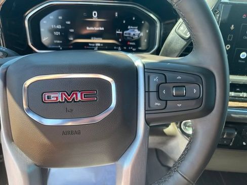 New 2026 GMC Sierra 1500 SLE w/ Preferred Package AWD/4WD image 29