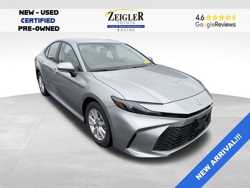 Used 2026 Toyota Camry LE FWD image 5