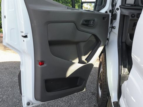 Used 2024 Ford Transit 250 148 Medium Roof w/ Interior Upgrade Package RWD image 20