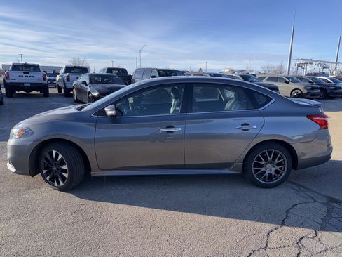 Used 2017 Nissan Sentra SR Turbo w/ SR Turbo Premium Package image 10