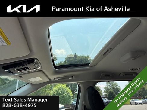 New 2026 Kia Carnival SX FWD image 15