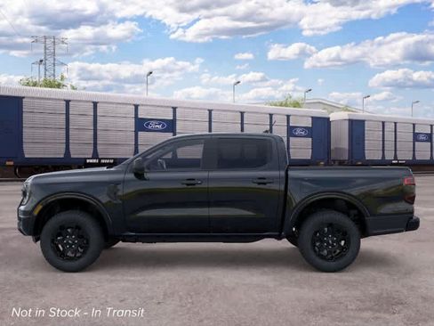 New 2026 Ford Ranger XLT w/ Black Appearance Package RWD image 3