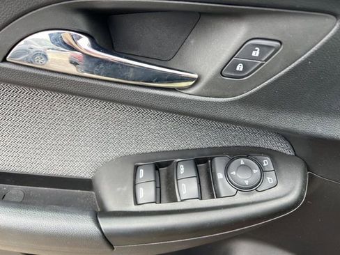 Used 2023 Chevrolet TrailBlazer LT w/ Convenience Package image 26