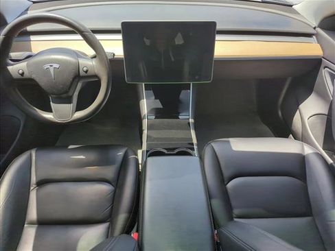 Used 2019 Tesla Model 3 Standard Range Plus RWD image 17