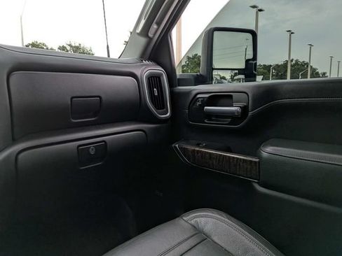 Used 2021 GMC Sierra 2500 Denali w/ Denali Ultimate Package AWD/4WD image 16