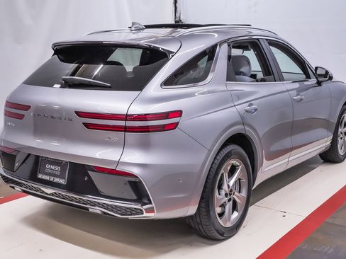 Certified 2026 Genesis GV70 2.5T Advanced image 6