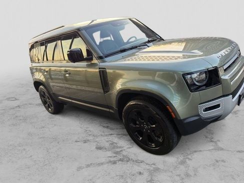 Used 2024 Land Rover Defender 110 S image 2