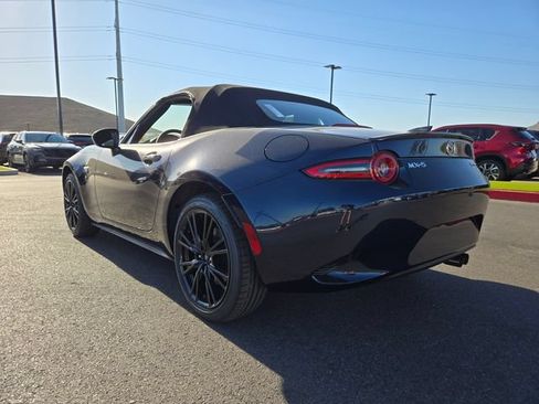 New 2026 MAZDA MX-5 Miata Club w/ Interior Package RWD image 3