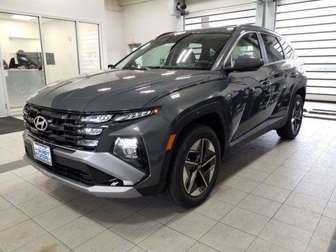 New 2026 Hyundai Tucson SEL image 2