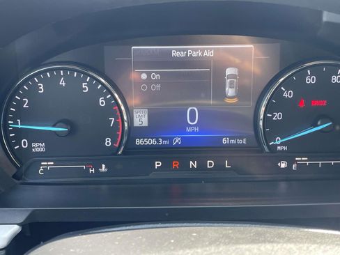 Used 2023 Ford Explorer XLT w/ Equipment Group 202A AWD/4WD image 26