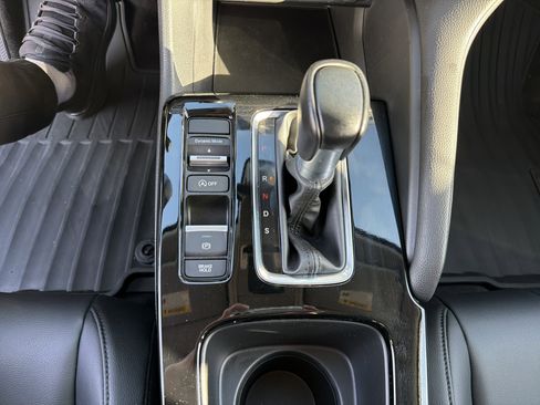 Used 2024 Acura Integra image 26