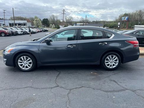 Used 2013 Nissan Altima 2.5 S image 4