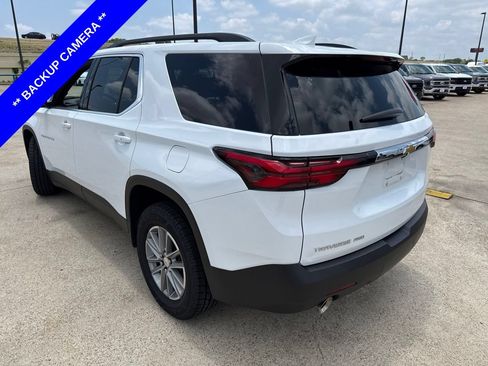 Used 2023 Chevrolet Traverse LT w/ LPO, Floor Liner Package AWD/4WD image 8