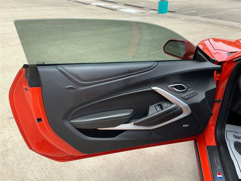 Used 2020 Chevrolet Camaro SS RWD image 30