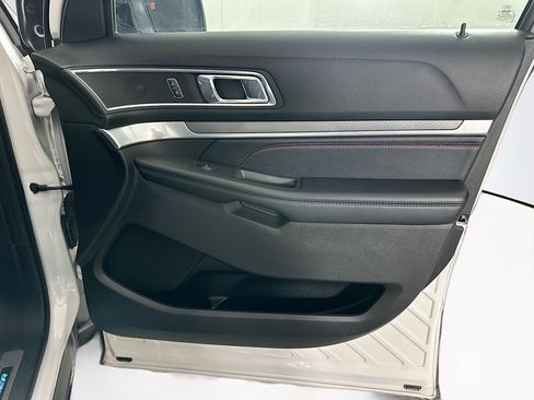 Used 2017 Ford Explorer Sport w/ Equipment Group 401A AWD/4WD image 35