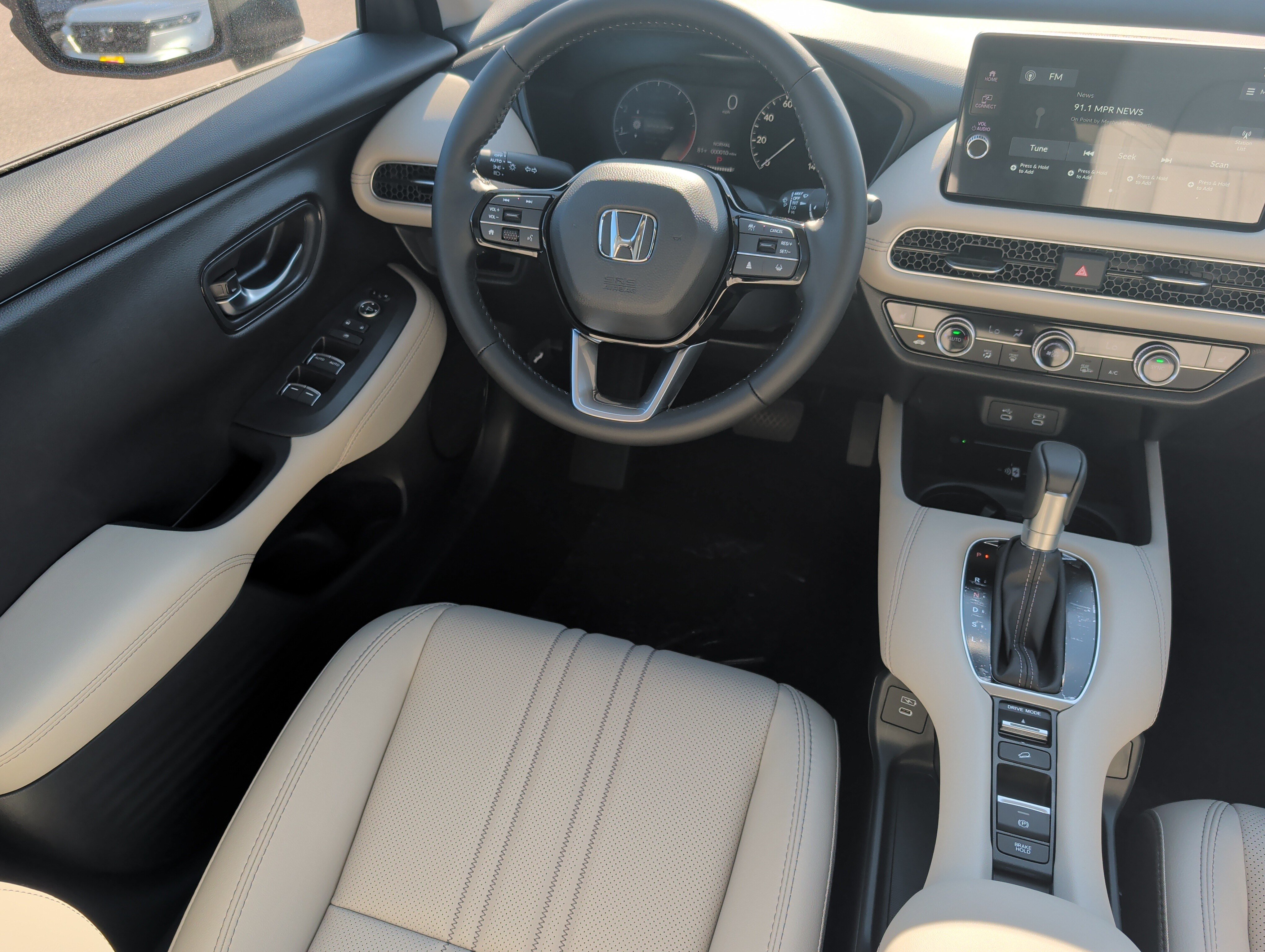 New 2027 Honda HR-V EX-L image 9