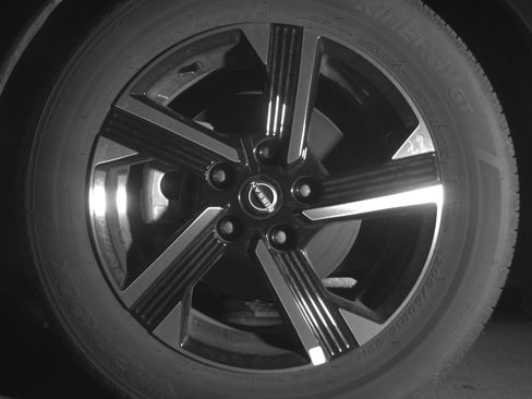 Used 2025 Nissan Sentra SV image 12