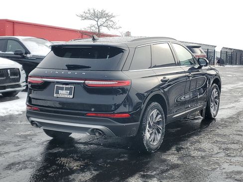 New 2026 Lincoln Corsair Premiere image 4