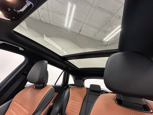 New 2026 Mercedes-Benz GLC 43 AMG 4MATIC image 33