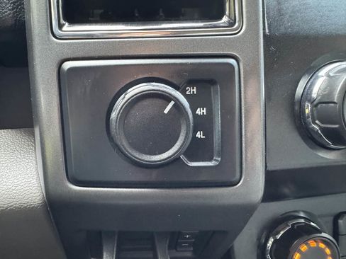 Used 2019 Ford F250 XLT image 27