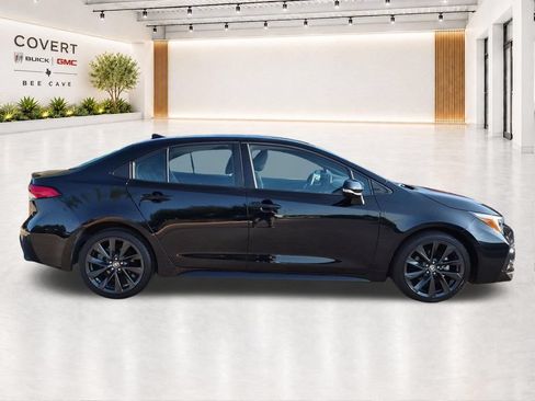 Used 2023 Toyota Corolla SE FWD image 13