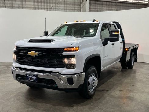 New 2026 Chevrolet Silverado 3500 W/T w/ WT Convenience Package image 2
