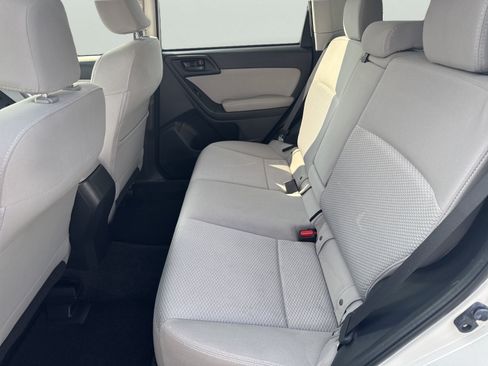 Used 2016 Subaru Forester 2.5i Premium w/ All-Weather Package AWD/4WD image 19