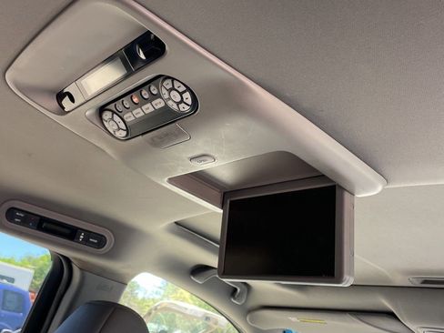 Used 2010 Honda Odyssey EX-L image 3
