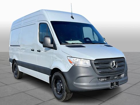 New 2026 Mercedes-Benz Sprinter 2500 image 2