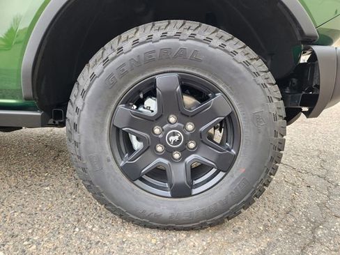 New 2025 Ford Bronco Big Bend w/ Black Diamond Package image 18