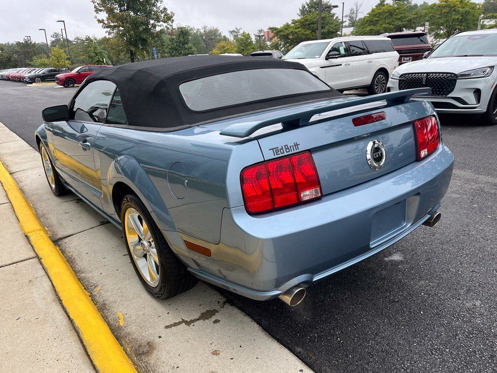 Used 2006 Ford Mustang GT Premium RWD image 5
