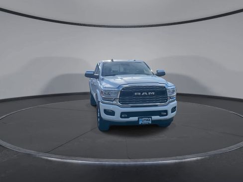 Used 2020 RAM 2500 Limited image 3