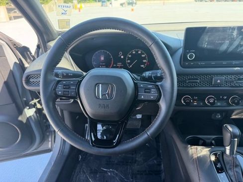Certified 2024 Honda HR-V Sport image 16