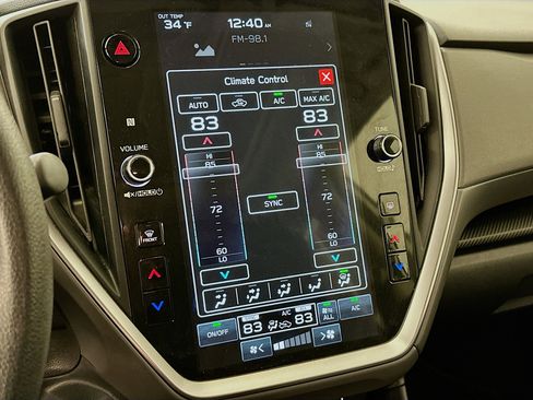 Used 2024 Subaru Crosstrek 2.0i Premium image 23