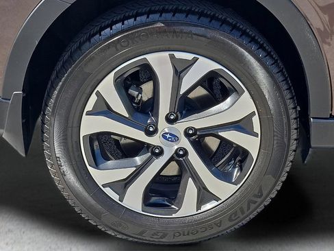 Used 2021 Subaru Outback Limited XT w/ Popular Package #2 AWD/4WD image 8