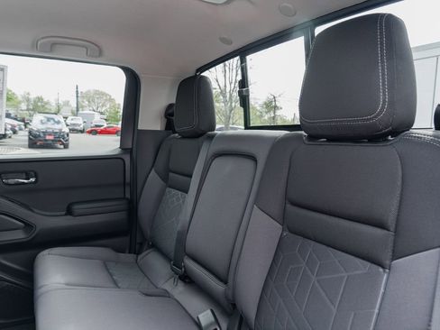 New 2026 Nissan Frontier SV w/ SV Convenience Package AWD/4WD image 24