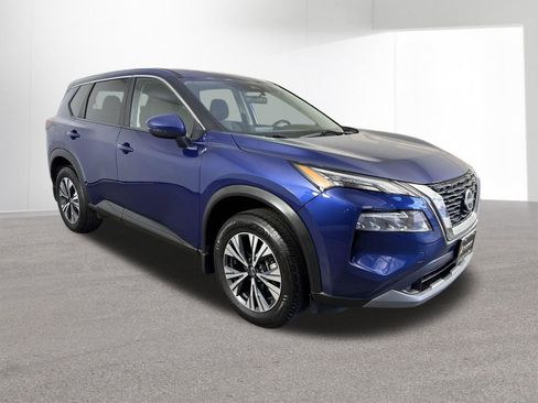 Certified 2022 Nissan Rogue SV AWD/4WD image 3
