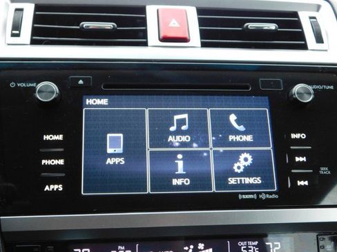 Used 2017 Subaru Legacy 2.5i Premium image 19