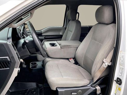 Used 2018 Ford F150 XLT image 22