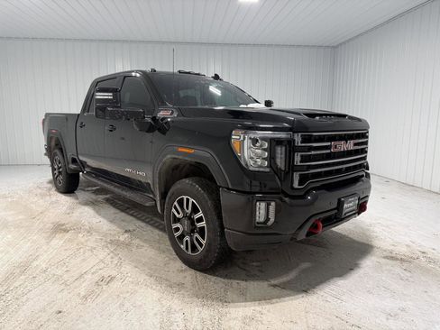 Used 2023 GMC Sierra 2500 AT4 w/ AT4 Preferred Package image 8