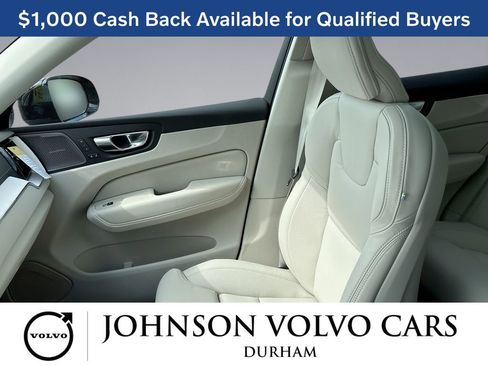 New 2026 Volvo XC60 B5 Ultra w/ Protection Package Premier AWD/4WD image 24